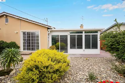 25859 Belhaven St, Hayward, CA 94545 - Photo 46