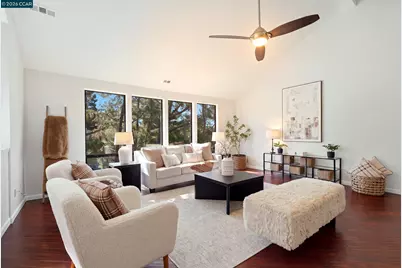 2 Heritage Oaks Rd, Pleasant Hill, CA 94523 - Photo 4
