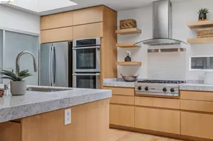 5427 Carlton St, Oakland, CA 94618 - Photo 16