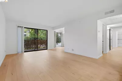 340 Civic Dr #104, Walnut Creek, CA 94596 - Photo 26