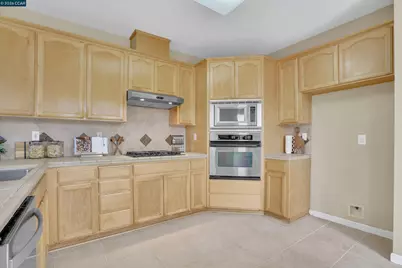 5410 Benttree Way, Antioch, CA 94531 - Photo 18