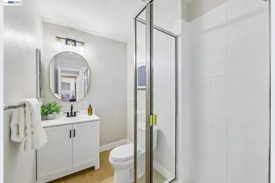 2655 Edison St #204, San Mateo, CA 94403 - Photo 12