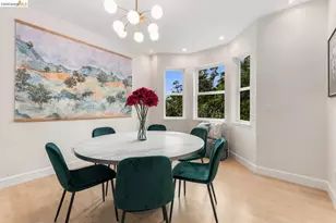 6375 Longcroft Dr, Oakland, CA 94611 - Photo 18