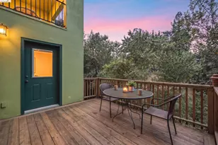6375 Longcroft Dr, Oakland, CA 94611 - Photo 36