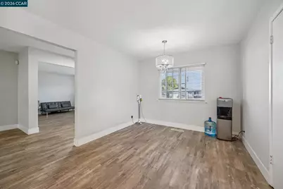 20 Clairmont Pl, Pittsburg, CA 94565 - Photo 8