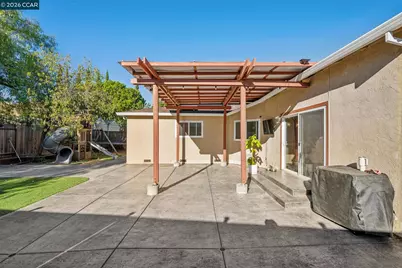 20 Clairmont Pl, Pittsburg, CA 94565 - Photo 42