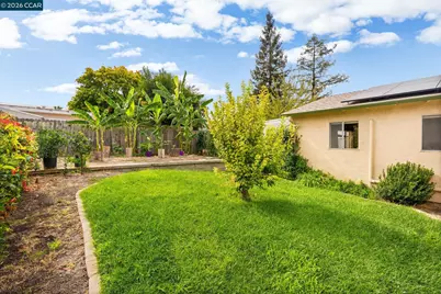 2977 Glenside Dr, Concord, CA 94520 - Photo 22