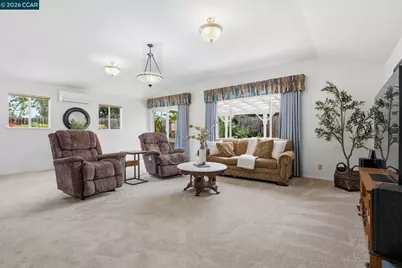 2977 Glenside Dr, Concord, CA 94520 - Photo 6