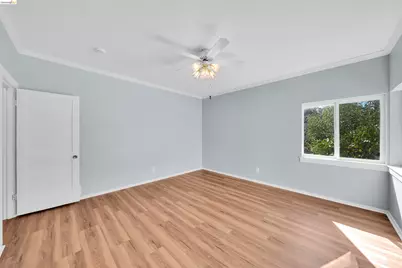 696 Central Ave, Pittsburg, CA 94565 - Photo 28