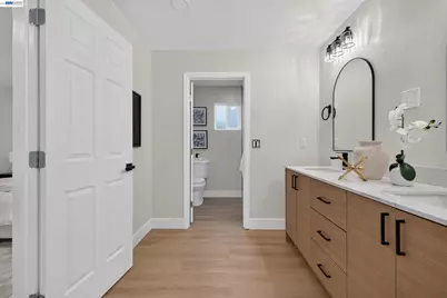 1843 Vermont, Fairfield, CA 94533 - Photo 20