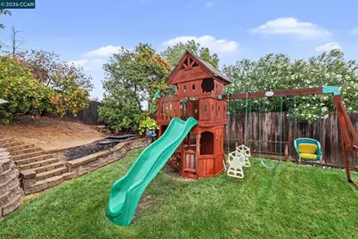 80 Gilrix Dr, Martinez, CA 94553 - Photo 18