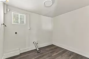 537 Chester, Oakland, CA 94607 - Photo 66