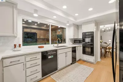 2107 Asenath Ct, Walnut Creek, CA 94598 - Photo 30