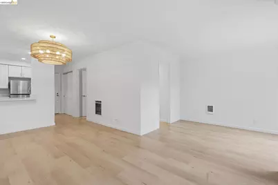 77 Fairmount Ave #112, Oakland, CA 94611 - Photo 12