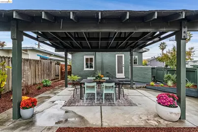 978 63rd St, Oakland, CA 94608 - Photo 30