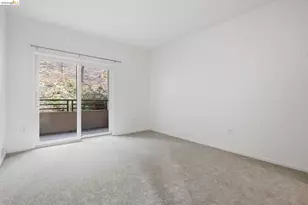 180 Caldecott, Oakland, CA 94618 - Photo 24