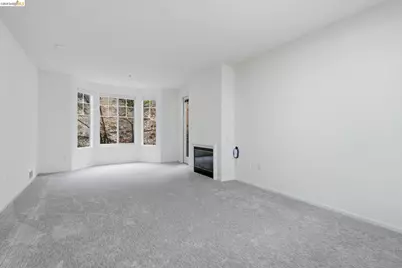 180 Caldecott #111, Oakland, CA 94618 - Photo 12