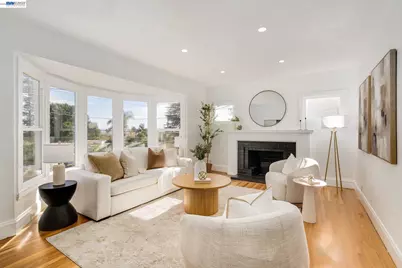 3007 Kingsland Ave, Oakland, CA 94619 - Photo 6
