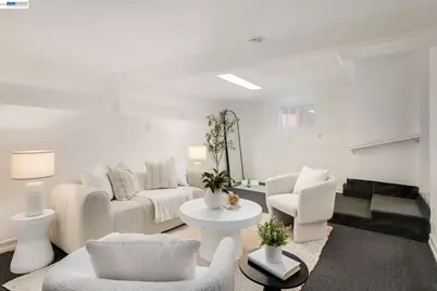 3007 Kingsland Ave, Oakland, CA 94619 - Photo 22