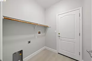 1889 Blue Rock Ct, Fairfield, CA 94534 - Photo 12