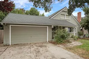 3055 Country Club Blvd, Stockton, CA 95204 - Photo 1
