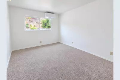 1121 5th St, Vallejo, CA 94590 - Photo 12