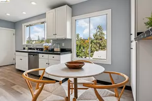 733 Grosvenor Pl, Oakland, CA 94610 - Photo 14