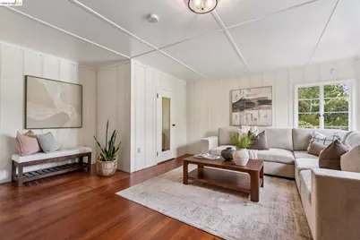 733 Grosvenor Pl, Oakland, CA 94610 - Photo 30