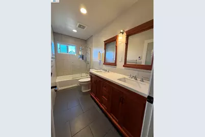 19041 Carlton Ave, Castro Valley, CA 94546 - Photo 22