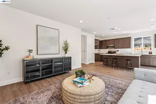 126 Crk Vw Cir, Fairfield, CA 94533 - Photo 12