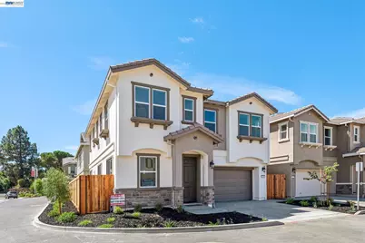 126 Creek View Cir, Fairfield, CA 94533 - Photo 4