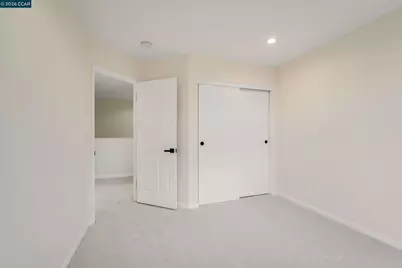 186 Orr Rd, Alameda, CA 94502 - Photo 24