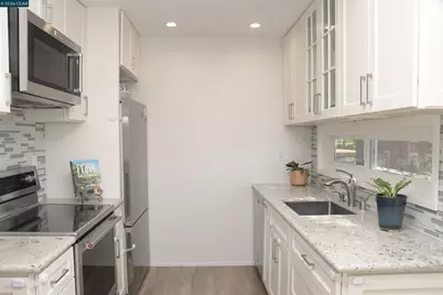 3051 Treat Blvd #118, Concord, CA 94518 - Photo 2