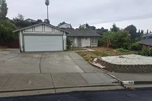 1020 Sandpoint Dr, Rodeo, CA 94572 - Photo 1