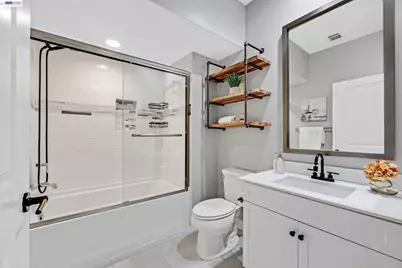 1920 Willow St, Alameda, CA 94501 - Photo 6