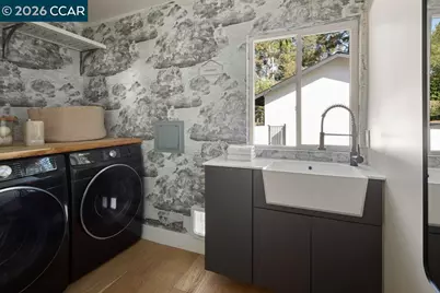 13555 Skyline Blvd, Oakland, CA 94619 - Photo 30