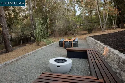 13555 Skyline Blvd, Oakland, CA 94619 - Photo 46