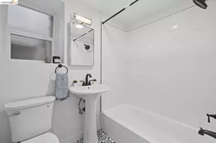 3929 Ruby St, Oakland, CA 94609 - Photo 40