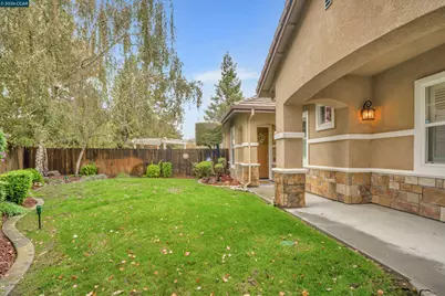 93 Pebble Ct, Brentwood, CA 94513 - Photo 4