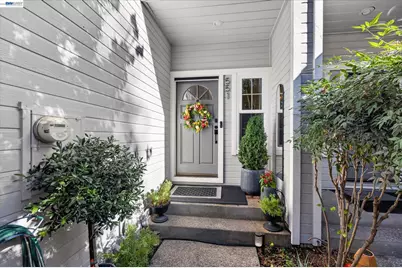 551 Saint John St, Pleasanton, CA 94566 - Photo 4