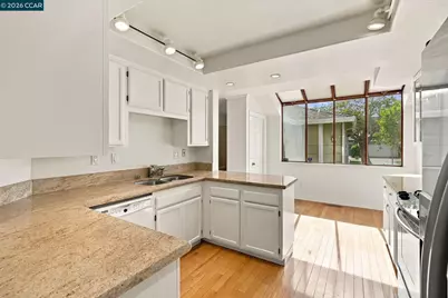 14 Hyannis Cove, San Rafael, CA 94901 - Photo 12