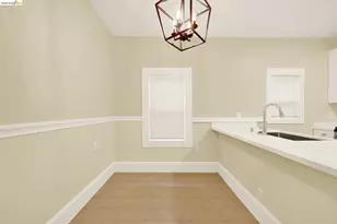 1960 38th Ave, Oakland, CA 94601 - Photo 16