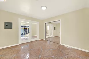 2080 Harrington Ave, Oakland, CA 94601 - Photo 26