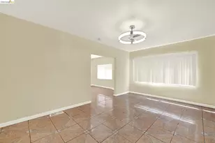 2080 Harrington Ave, Oakland, CA 94601 - Photo 10