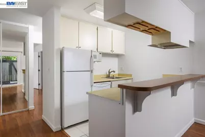 2890 Treat Blvd #40, Concord, CA 94518 - Photo 8