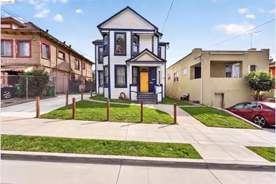 2440 12th Ave, Oakland, CA 94606 - Photo 1