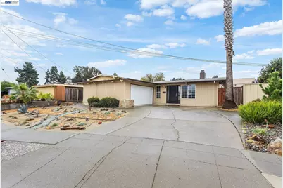 24765 Pear, Hayward, CA 94545 - Photo 6