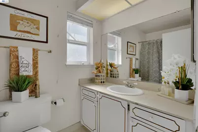 5012 Reid Ct, Richmond, CA 94804 - Photo 40