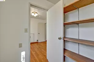 130 Samaria Ln, Oakland, CA 94619 - Photo 38