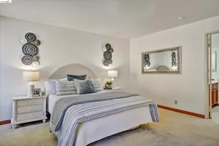 130 Samaria Ln, Oakland, CA 94619 - Photo 32
